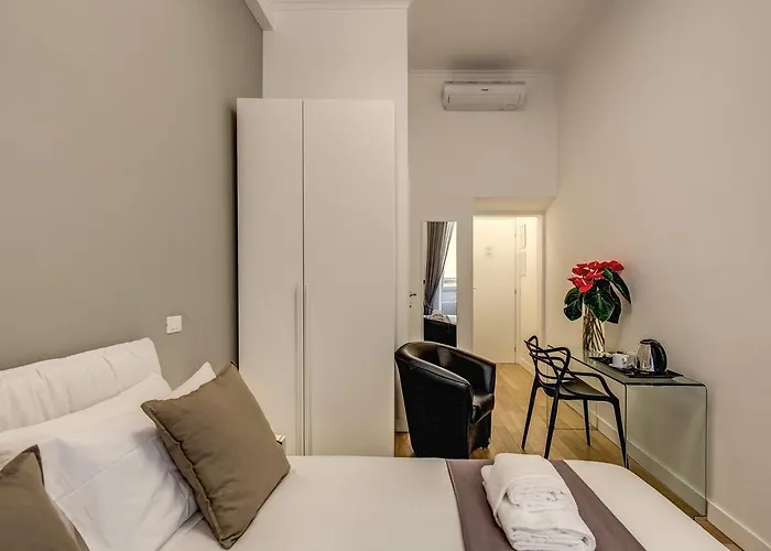 Pensión Orange 4*